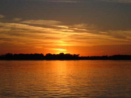 image of Lake Winnie at sunset